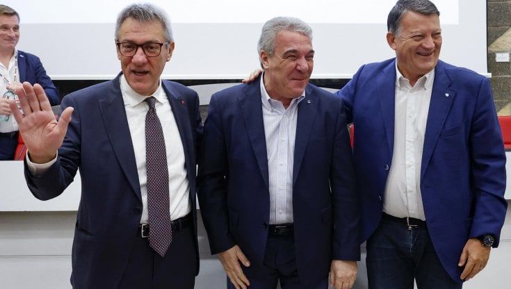 Governo, i sindacati a Meloni: "Giudicheremo sul merito. Affrontare insieme emergenze"