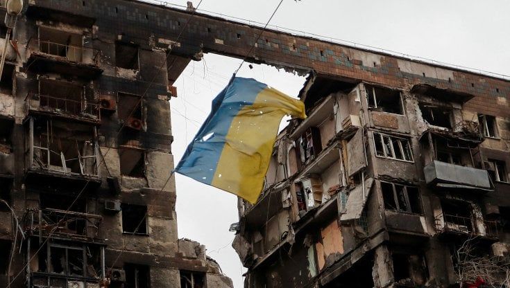 A Mariupol si combatte ancora. "I bambini muoiono per la fame"