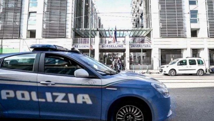 Studentessa aggredita in camera nel campus a Torino: "L'aggressore ancora libero"