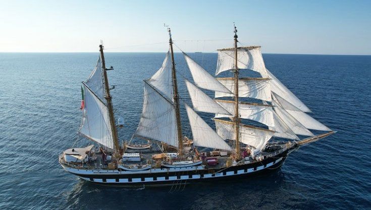 A Procida la mostra è sulla nave Palinuro: il racconto delle epidemie dalle carte degli Archivi di Stato di tutt'Italia