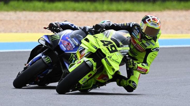 MotoGp Brasile, pole di Di Giannantonio davanti a Bezzecchi e Marc Marquez
