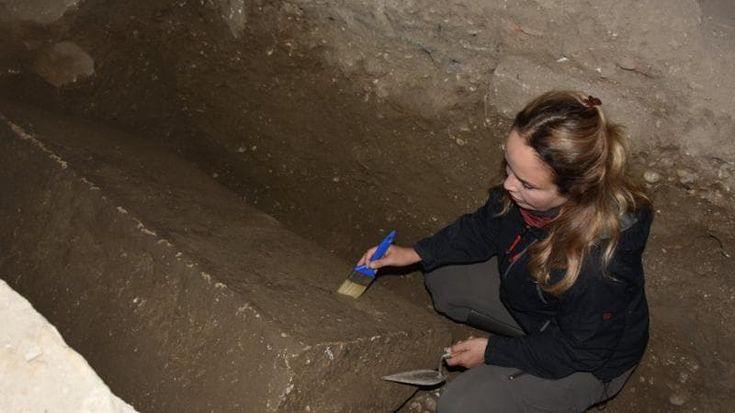 In Turchia scoperto un antico sarcofago dove sorgeva Myra: “Potrebbe essere la tomba di Santa Klaus”