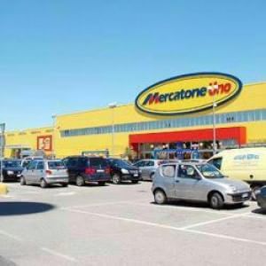 Mercatone Uno: riaperture punti vendita e manifestazioni d'interesse
