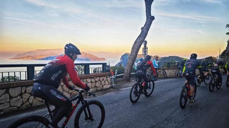 Capri Obliqua porta il cicloturismo sull’isola azzurra