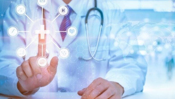 Fascicolo sanitario elettronico 2.0: entro il 2024 al via prenotazione visite e cambio medico