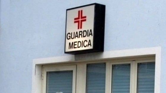 Parma, l'87% delle guardie mediche si sente in pericolo durante il lavoro 