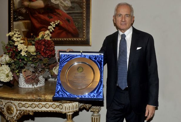 Il "Premio Molossi" a Giuliano Molossi