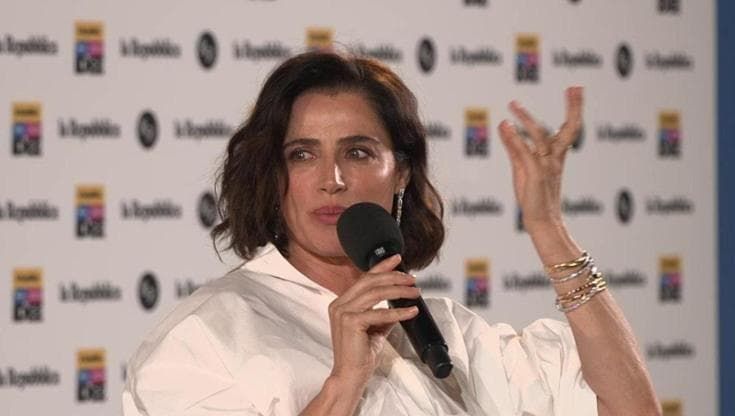 Luisa Ranieri:“È il momento di educare i ragazzi al sesso e all’affettività”