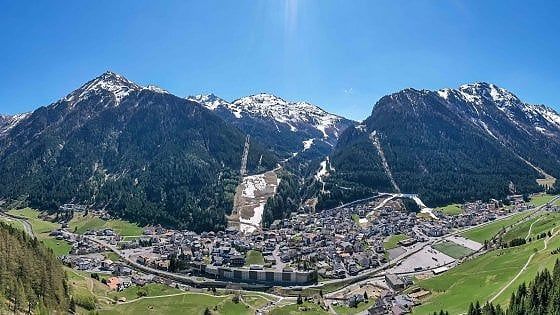 Ischgl, addio al "dopo-sci" dopo lo scandalo Covid: la movida dell'Ibiza delle Alpi austriache si adatterà ai tempi