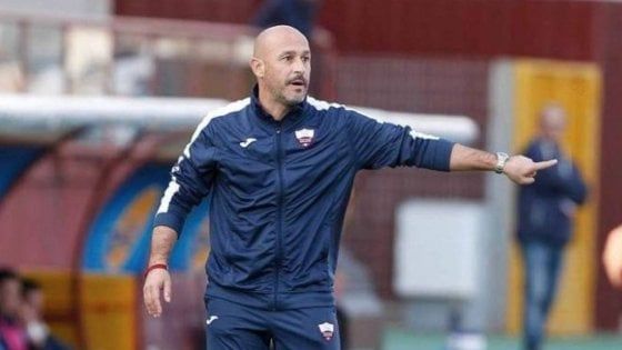 Serie B, semifinali playoff; Chievo-Spezia 2-0: con Djordjevic e Segre i gialloblù vedono la finale