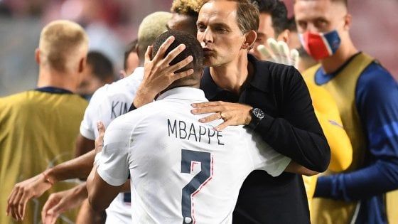 Champions, multa di 30 mila euro al Psg perché ritardò l'inizio dei quarti con l'Atalanta