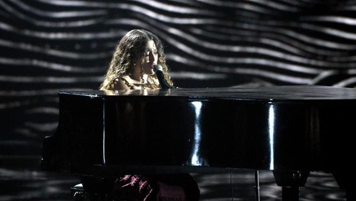 X Factor, Rob e Delia avanzano e superano la sfida del secondo live