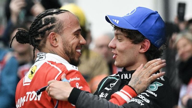 Hamilton: “Felice di me e della Ferrari. Antonelli è un grande ma niente più consigli, è un rivale”