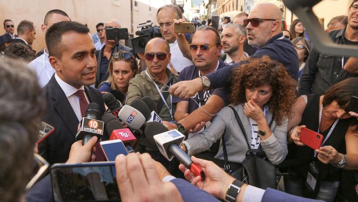 Regionali, tiepido sì dei grillini all'accordo con il Pd in Umbria. Nella rosa dei nomi per il governatore spunta la cattolica Di Maolo