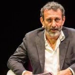 Michele Serra ad Attraverso, Il punk lirico di MCCS al Blah Blah
