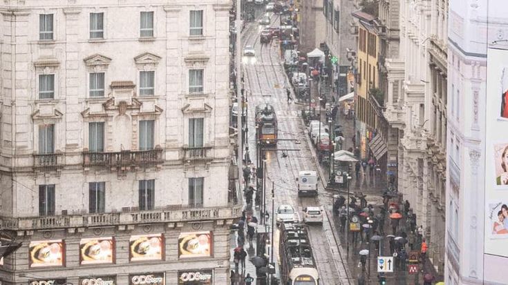 Addio al pavè in via Torino, Correnti e Bramante: strade chiuse e stop al traffico per sei mesi