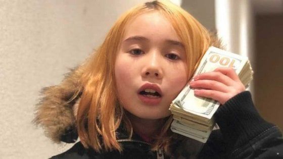 Il mistero di Lil Tay, l'oltraggiosa baby-youtuber sparita dai social