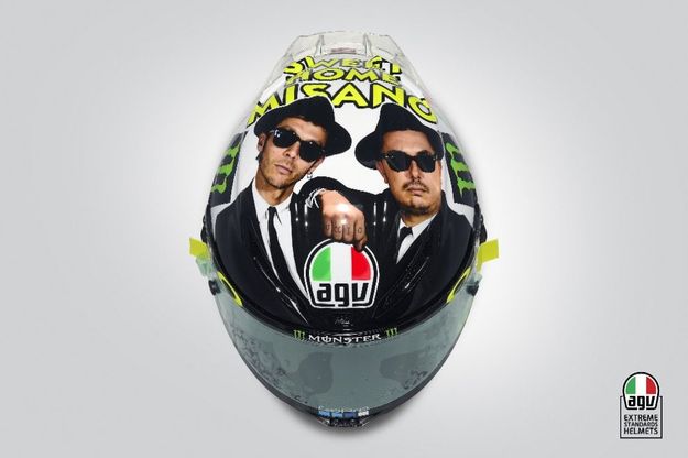 Rossi, a Misano casco ispirato ai ''Blues Brothers''