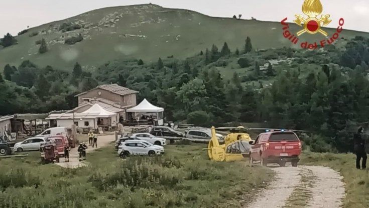 Due bambini muoiono travolti dai detriti in un'ex ghiacciaia nel Veronese