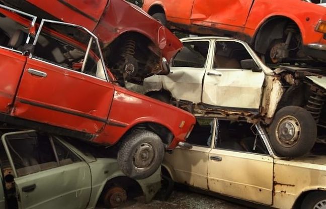 Oli lubrificanti, pneumatici e batterie. Dell'auto non si butta via nulla