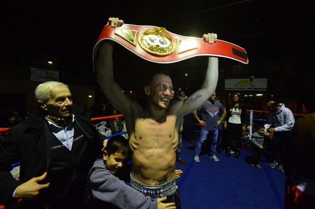 Boxe, la vittoria pi&ugrave; bella di Lezzi