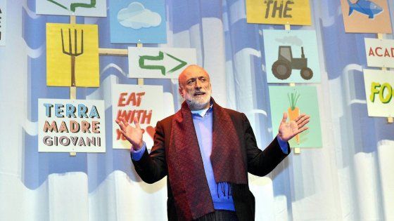 Petrini racconta: "Quella notte di 30 anni fa quando in una cantina creai Slow Food con 50 amici"