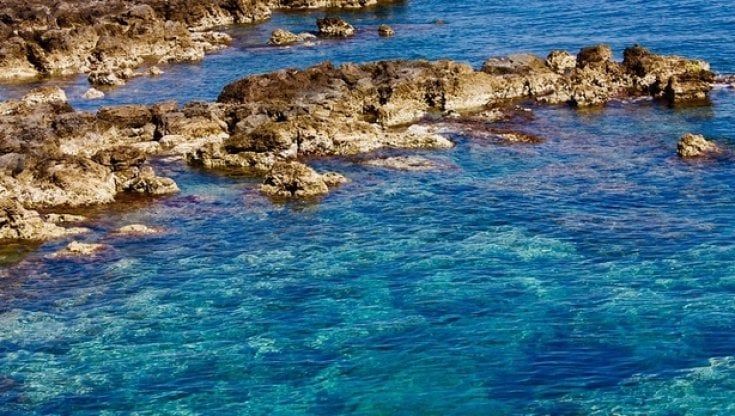 Liberare il Mediterraneo da un destino di plastica: l'impegno di 10 Paesi europei