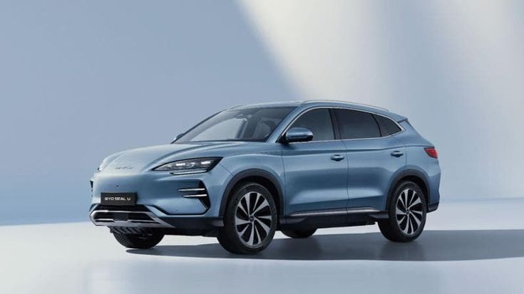 Byd e il doppio colpo chiamato Seal: berlina e Suv pronte per l’Europa