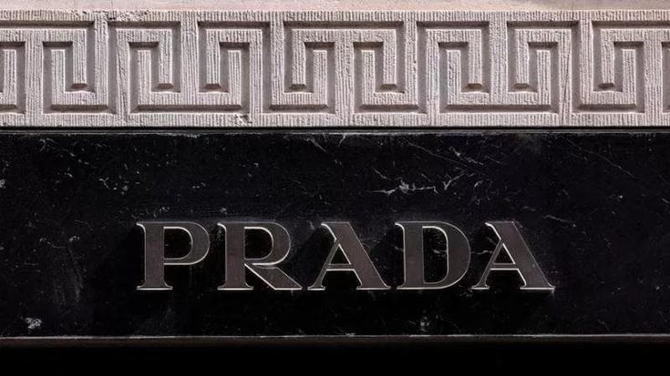 Prada chiude un altro trimestre in netta crescita: nei primi nove mesi ricavi oltre 4 miliardi