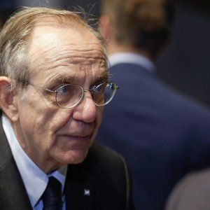 Padoan: "Niente modifiche strutturali alla Fornero, valutiamo intervento per gli esodati"