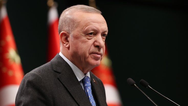 Droni a Kiev e gas da Mosca: il difficile equilibrio di Erdogan 