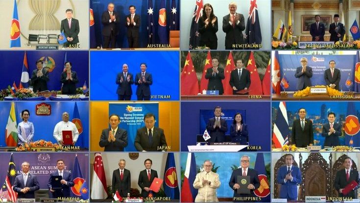 Commercio, mega accordo in Asia: la Cina e altri 14 Paesi firmano un'intesa che vale quasi un terzo del Pil mondiale