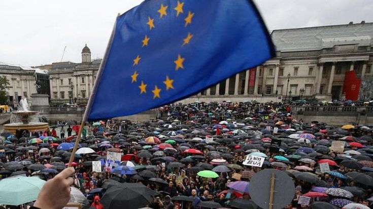 La carica dei sindaci campani: “In piazza a Roma per l’Europa”