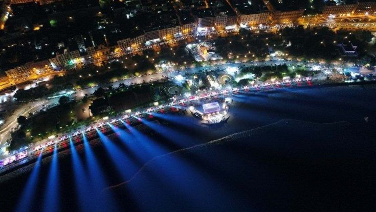 Napoli, lo stop di Manfredi: "Basta mega eventi sul Lungomare: ci sarà una capienza massima" 