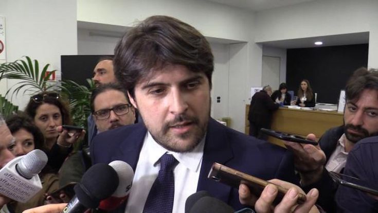 Buffagni: “Sui diritti diversi da Salvini. Ora cambiamo il ddl Pillon”
