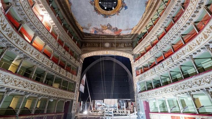 The Teatro Valle comes back to life