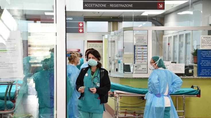Influenza stagionale, il picco è in arrivo: “Mancano i posti letto”