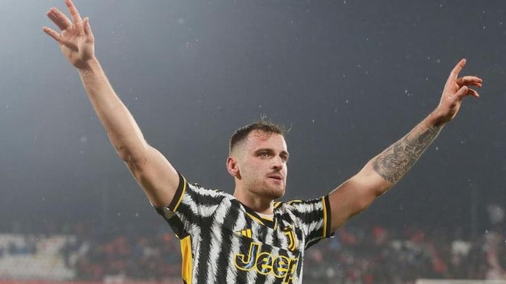 Le pagelle di Monza-Juventus: Gatti decisivo, Colpani vuole strafare