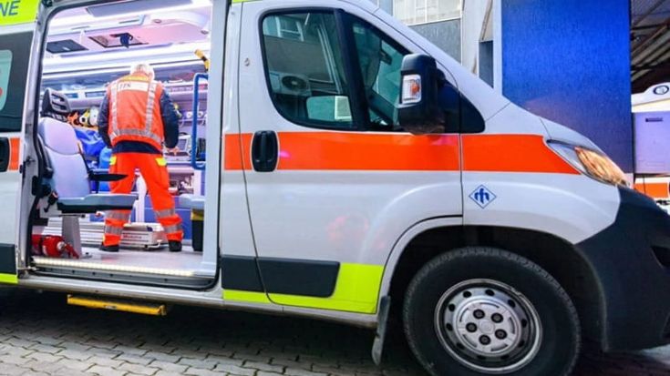 Bravetta, gambizzato il titolare di un bar: il sicario è scappato a piedi