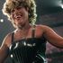 Tina Turner, dalla vita violenta con Ike ai palchi mondiali, la Signora del rock ha 80 anni