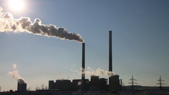 Comprare e vendere usato aiuta l'ambiente: in un anno risparmiate 4,5 milioni di tonnellate di CO2