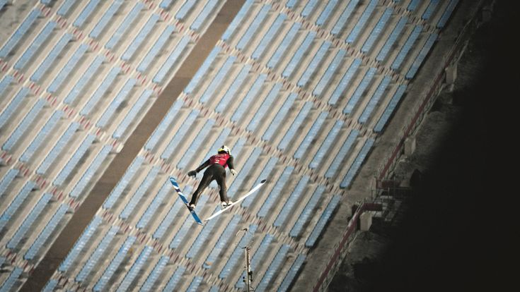 Lassù sul trampolino dei Giochi, la quiete prima del salto nel vuoto