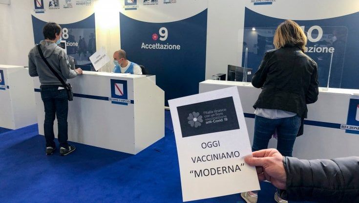 In Campania mancano i vaccini, centri chiusi anche in provincia. Richiami a 40 giorni