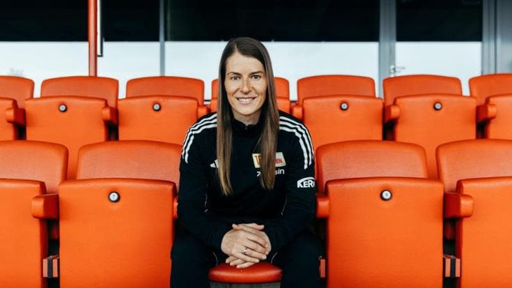 Marie-Louise Eta, la prima donna ad allenare in Bundesliga: “Non sono una trovata pubblicitaria”