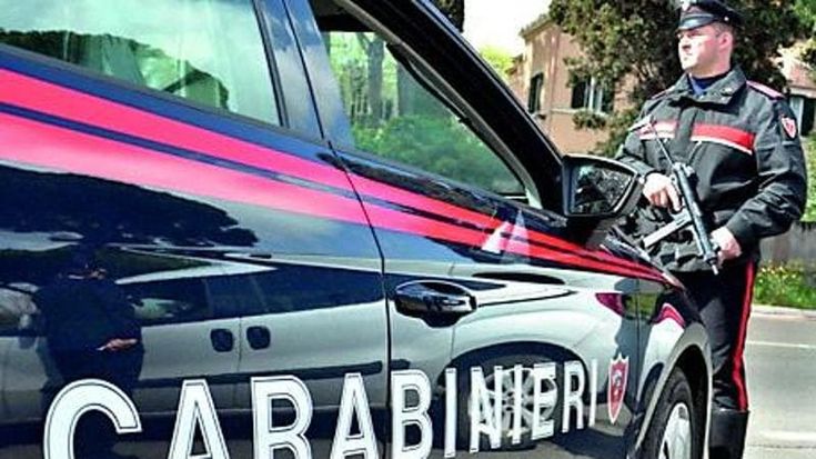 I furti d’auto? Un affare di famiglia, in 10 (sette fratelli e tre nipoti) indagati: almeno 20 colpi
