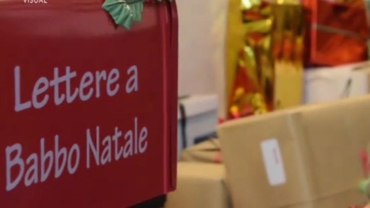 Babbo Natale contro Jeff Bezos
