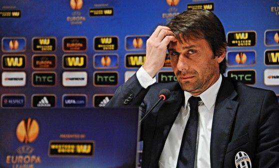 Conte: "In Europa League gioca di nuovo Tevez"