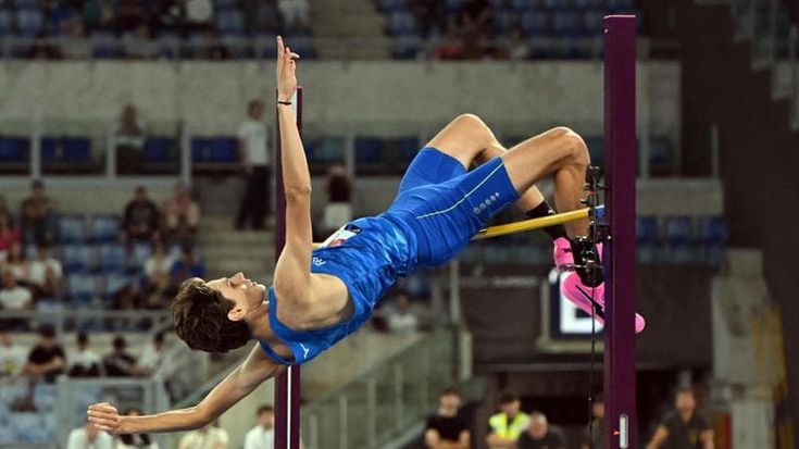 Sioli vince l'alto anche a Doha e vola in testa alla Diamond league: battuto l’oro olimpico Barshim