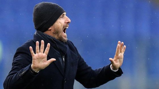 Roma, Di Francesco ritrova De Rossi: "Atalanta rivale per la Champions"