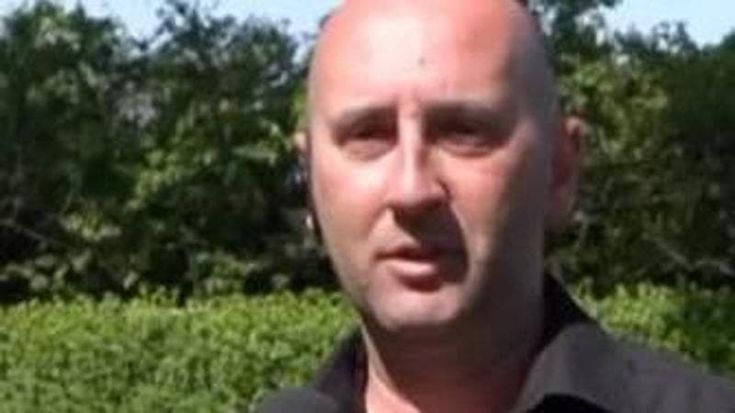 Il padre accusa: “È stata la mia ex moglie a nasconderle e io l’ho sempre saputo”
